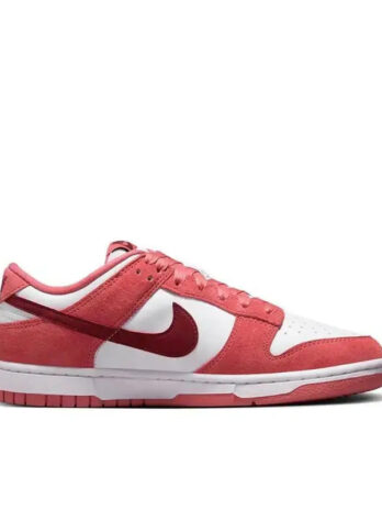 Nike Dunk Pink Anti-slip Wear-resistant  Comfortable Anti-slip Wear-resistant Lightweight Board Shoes for Men and Women
